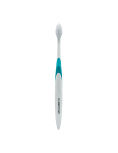 Periuță de dinți Sensodyne Advanced Clean Soft 2